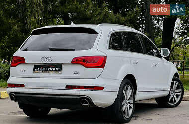 Внедорожник / Кроссовер Audi Q7 2013 в 