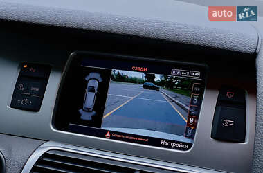 Внедорожник / Кроссовер Audi Q7 2013 в 