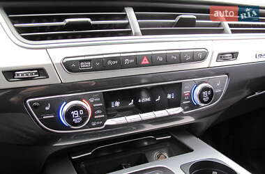 Позашляховик / Кросовер Audi Q7 2015 в 