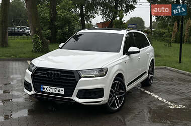Внедорожник / Кроссовер Audi Q7 2016 в Хмельницком