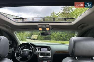 Внедорожник / Кроссовер Audi Q7 2012 в 