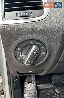 Внедорожник / Кроссовер Audi Q7 2012 в 