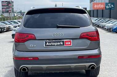 Внедорожник / Кроссовер Audi Q7 2011 в 