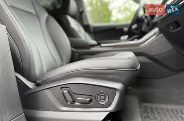 Внедорожник / Кроссовер Audi Q7 2023 в 