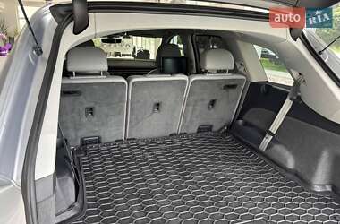 Внедорожник / Кроссовер Audi Q7 2016 в 