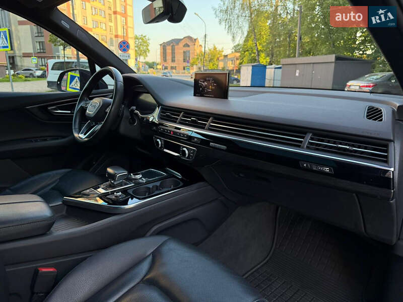 Внедорожник / Кроссовер Audi Q7 2017 в Тернополе фото 65 Внедорожник / Кроссовер Audi Q7 2017 в Тернополе