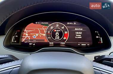 Позашляховик / Кросовер Audi Q7 2019 в 