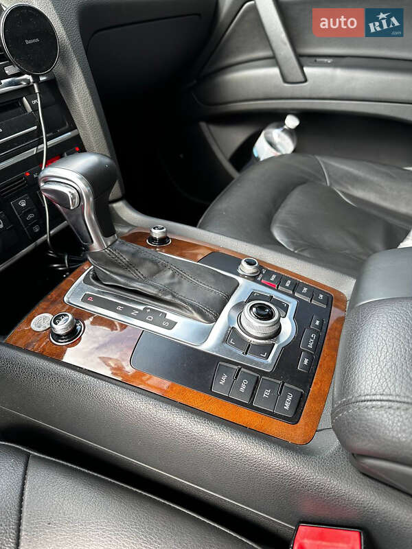 Позашляховик / Кросовер Audi Q7 2012 в Тернополі