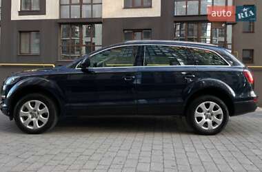 Внедорожник / Кроссовер Audi Q7 2006 в 