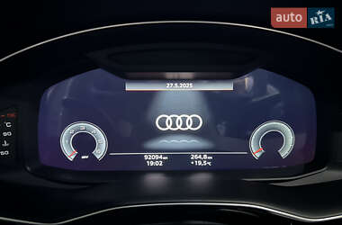 Внедорожник / Кроссовер Audi Q7 2021 в 