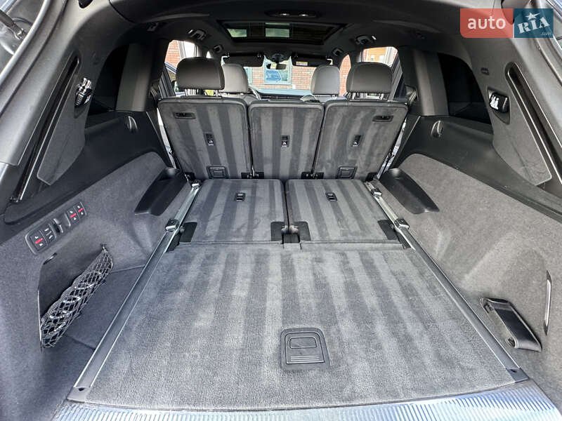 Внедорожник / Кроссовер Audi Q7 2020 в Мукачево