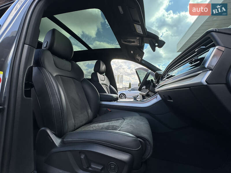 Внедорожник / Кроссовер Audi Q7 2020 в Мукачево