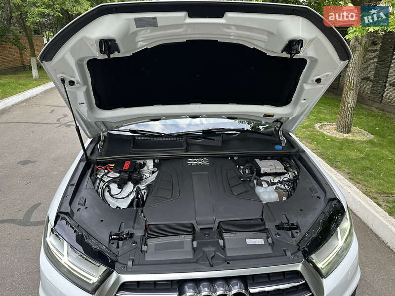 Внедорожник / Кроссовер Audi Q7 2018 в Днепре фото 37 Внедорожник / Кроссовер Audi Q7 2018 в Днепре