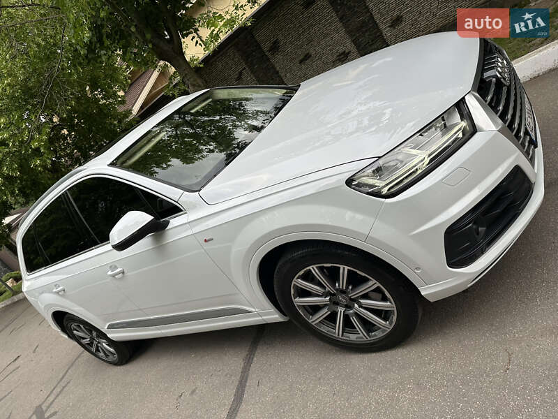 Внедорожник / Кроссовер Audi Q7 2018 в Днепре фото 42 Внедорожник / Кроссовер Audi Q7 2018 в Днепре
