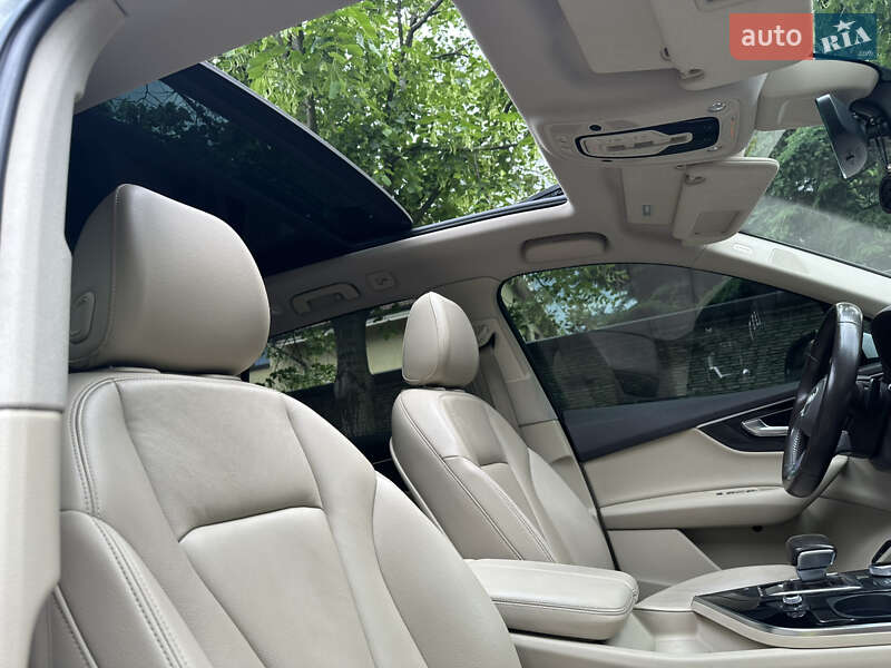 Внедорожник / Кроссовер Audi Q7 2018 в Днепре фото 71 Внедорожник / Кроссовер Audi Q7 2018 в Днепре