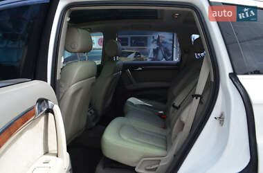 Внедорожник / Кроссовер Audi Q7 2011 в 
