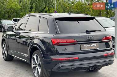 Внедорожник / Кроссовер Audi Q7 2019 в 