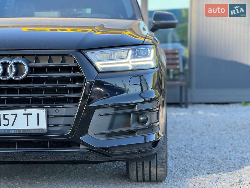 Внедорожник / Кроссовер Audi Q7 2016 в Львове