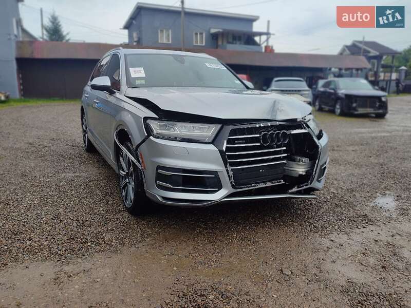 Audi Q7 2017