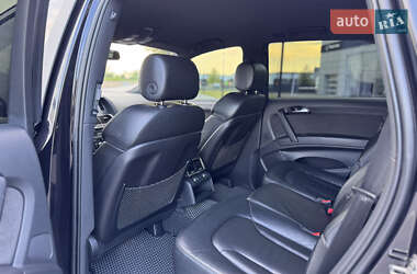 Внедорожник / Кроссовер Audi Q7 2011 в 