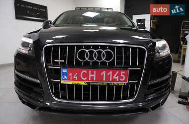 Внедорожник / Кроссовер Audi Q7 2014 в 