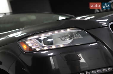 Внедорожник / Кроссовер Audi Q7 2014 в 