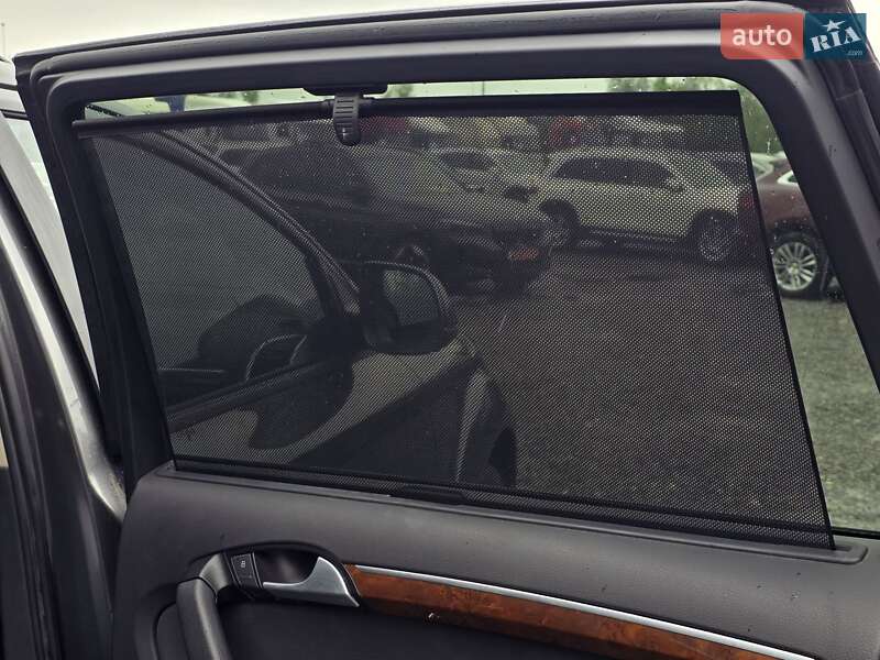 Позашляховик / Кросовер Audi Q7 2015 в Тернополі