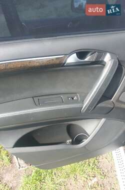 Внедорожник / Кроссовер Audi Q7 2008 в 