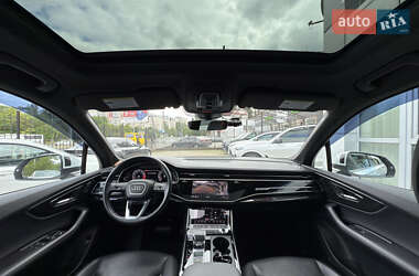 Внедорожник / Кроссовер Audi Q7 2020 в 