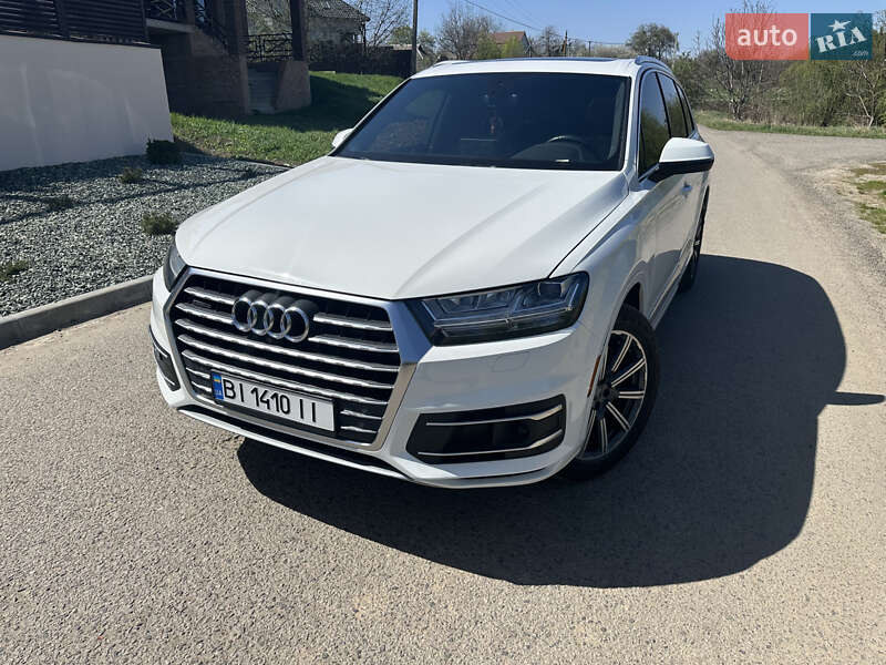 Позашляховик / Кросовер Audi Q7 2017 в Полтаві