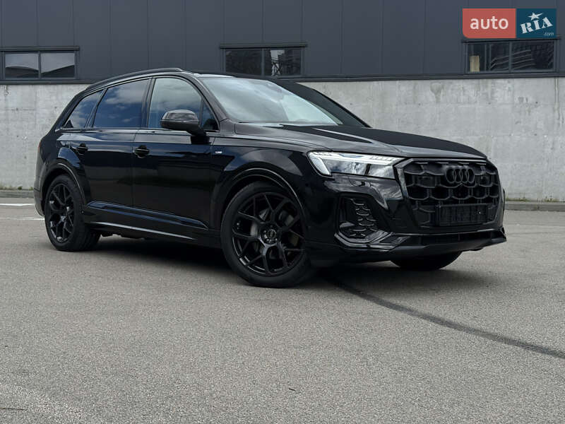 Внедорожник / Кроссовер Audi Q7 2025 в Киеве