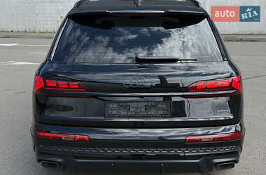 Внедорожник / Кроссовер Audi Q7 2025 в 