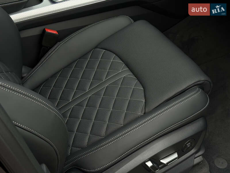 Внедорожник / Кроссовер Audi Q7 2025 в Киеве