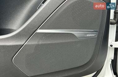 Внедорожник / Кроссовер Audi Q7 2018 в 