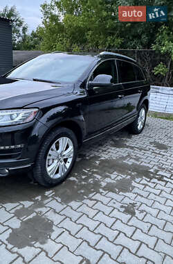 Внедорожник / Кроссовер Audi Q7 2013 в 