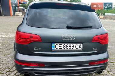 Позашляховик / Кросовер Audi Q7 2010 в 