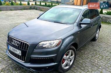 Позашляховик / Кросовер Audi Q7 2010 в 