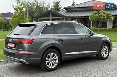 Внедорожник / Кроссовер Audi Q7 2019 в 