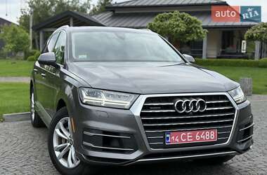 Внедорожник / Кроссовер Audi Q7 2019 в 