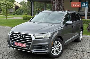 Внедорожник / Кроссовер Audi Q7 2019 в 