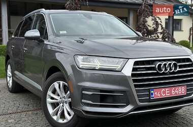 Внедорожник / Кроссовер Audi Q7 2019 в 