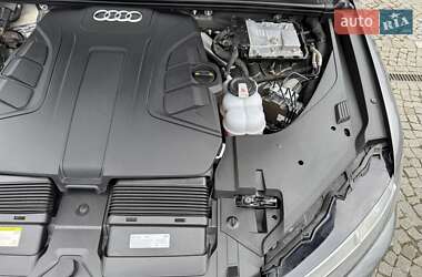 Внедорожник / Кроссовер Audi Q7 2019 в 