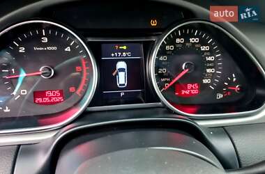 Позашляховик / Кросовер Audi Q7 2010 в 