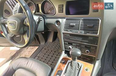 Позашляховик / Кросовер Audi Q7 2014 в 