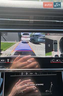 Внедорожник / Кроссовер Audi Q7 2021 в 