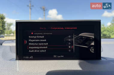 Позашляховик / Кросовер Audi Q7 2018 в 