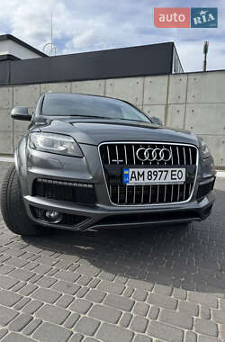 Внедорожник / Кроссовер Audi Q7 2013 в 