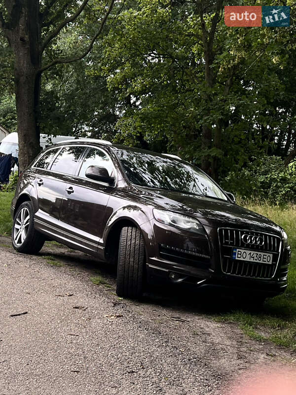 Внедорожник / Кроссовер Audi Q7 2009 в Черновцах