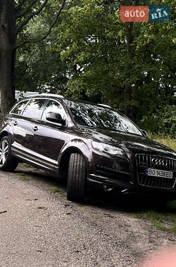 Внедорожник / Кроссовер Audi Q7 2009 в 