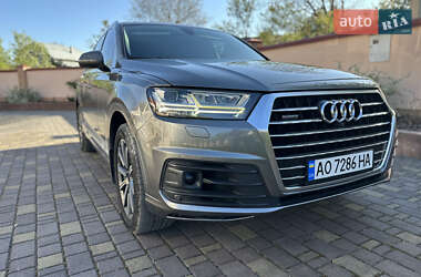 Внедорожник / Кроссовер Audi Q7 2017 в Ивано-Франковске
